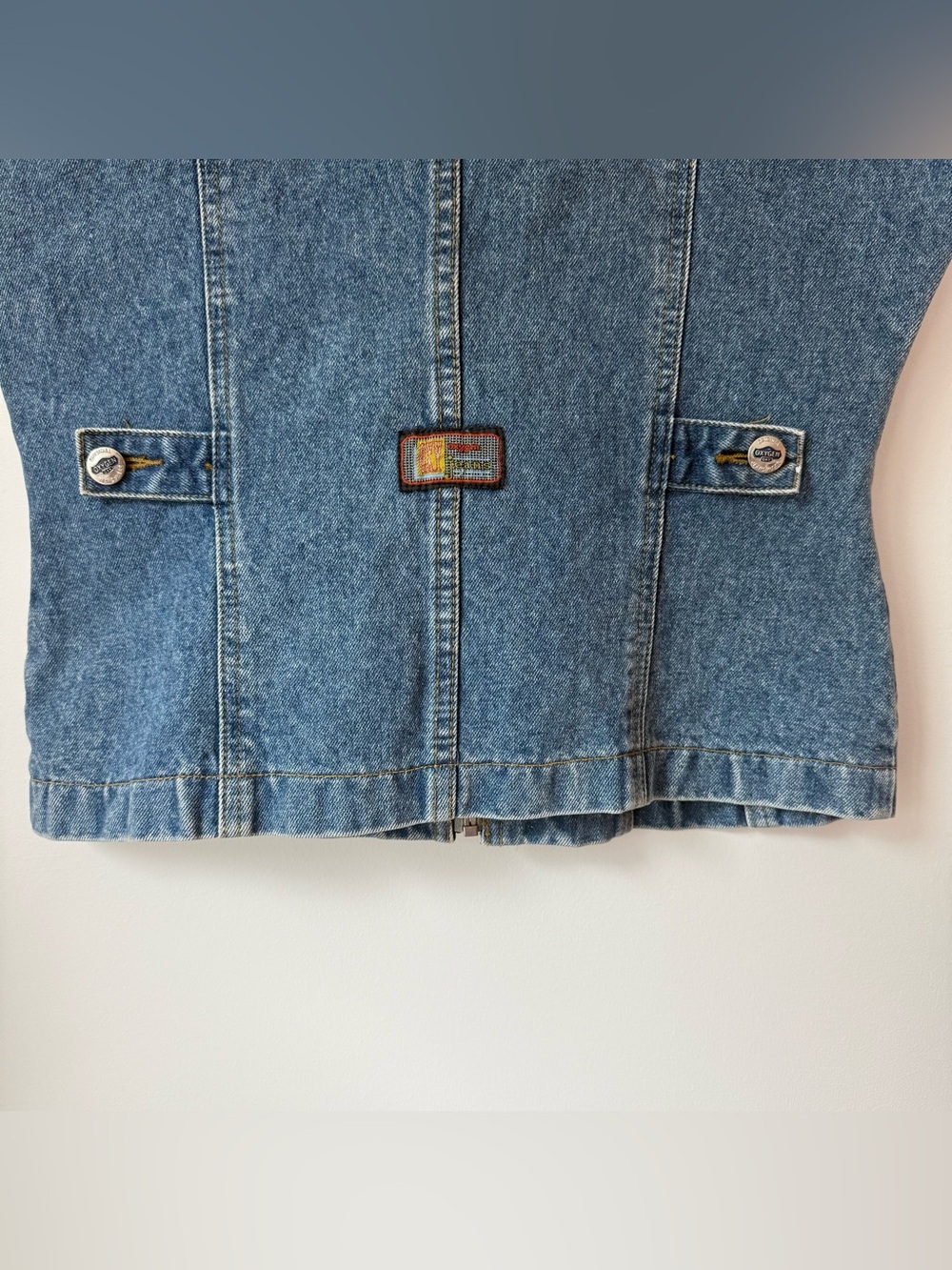 Vintage 90s Women’s Oxygen Denim Vest Zip Up Fitted Sleeveless Top XL - Picture 6 of 15